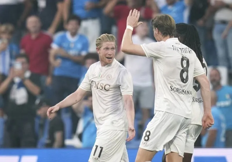 De Bruyne mở điểm giúp Napoli thắng Fiorentina