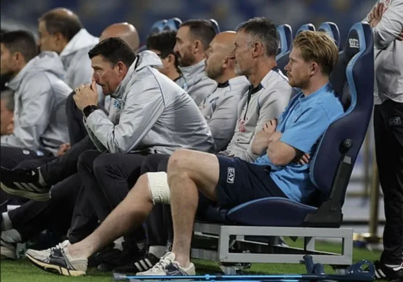 Kevin de Bruyne dính chấn thương